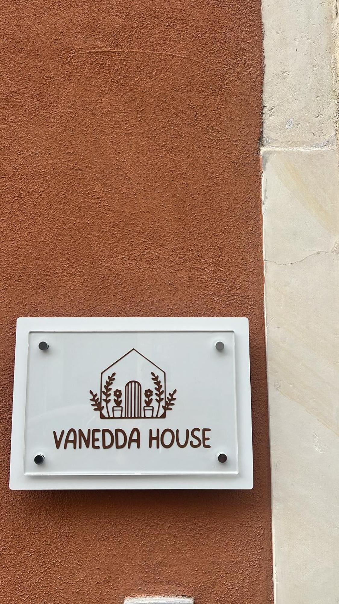 Appartamento Vanedda House Catania Esterno foto